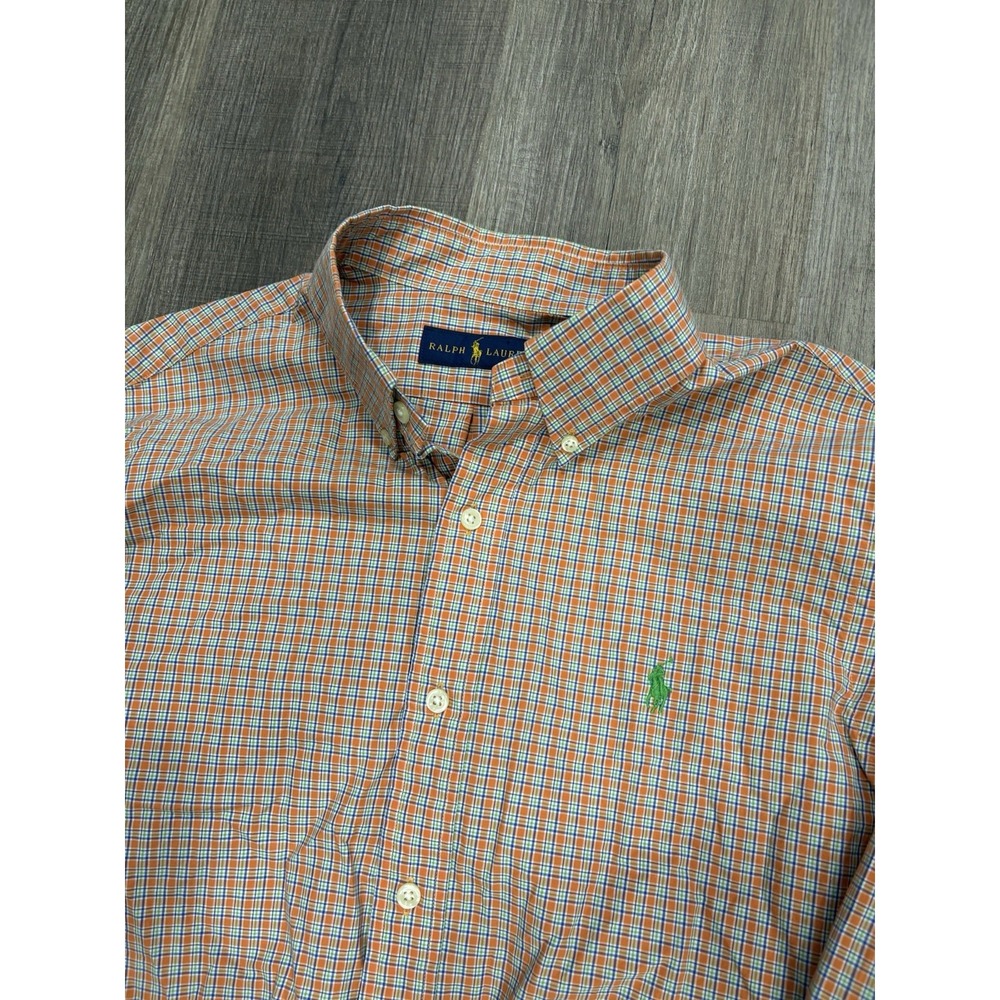 Ralph Lauren Size Medium Men's‎ Long Sleeve Button Down Shirt Plaid